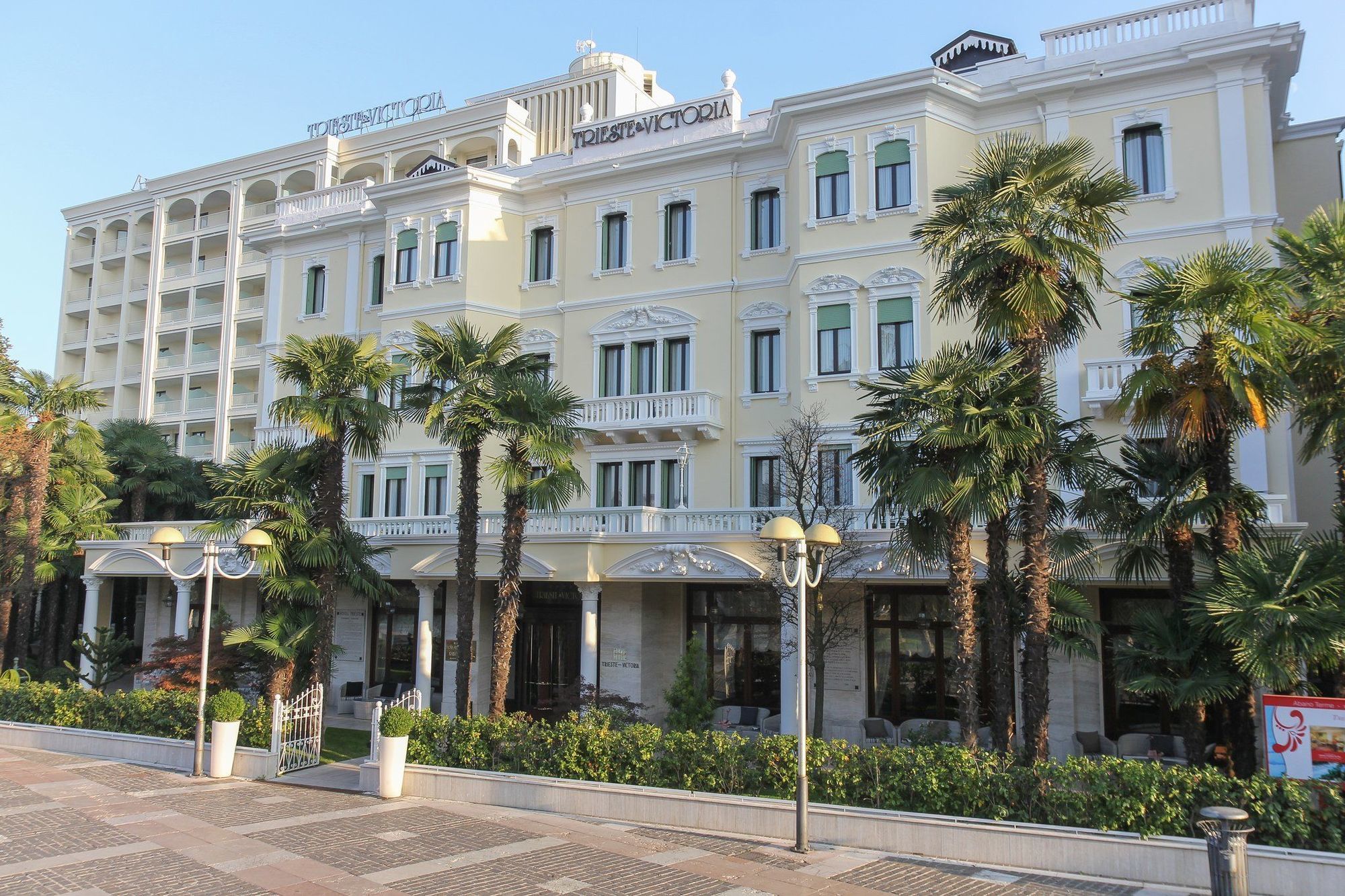 Grand Hotel Trieste & Victoria Abano Terme Exterior foto